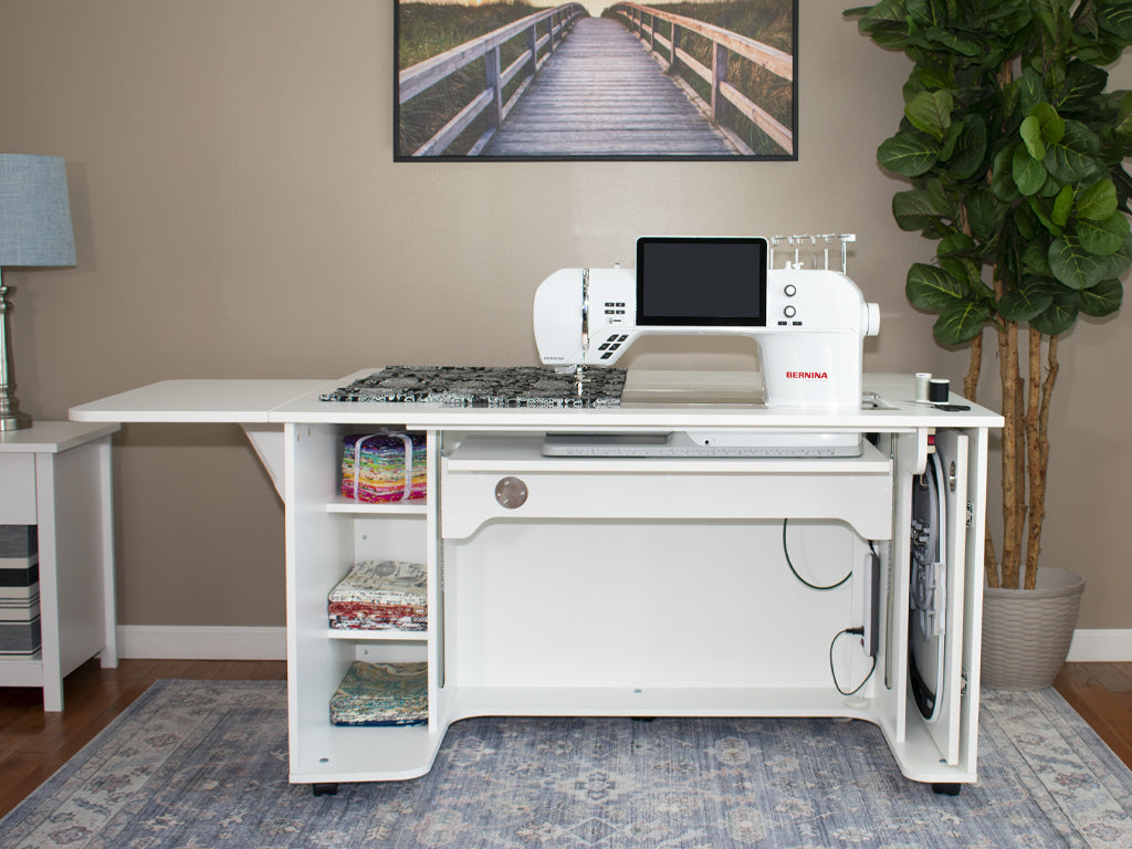 Model 9030 Sewing Cabinet Horn of America