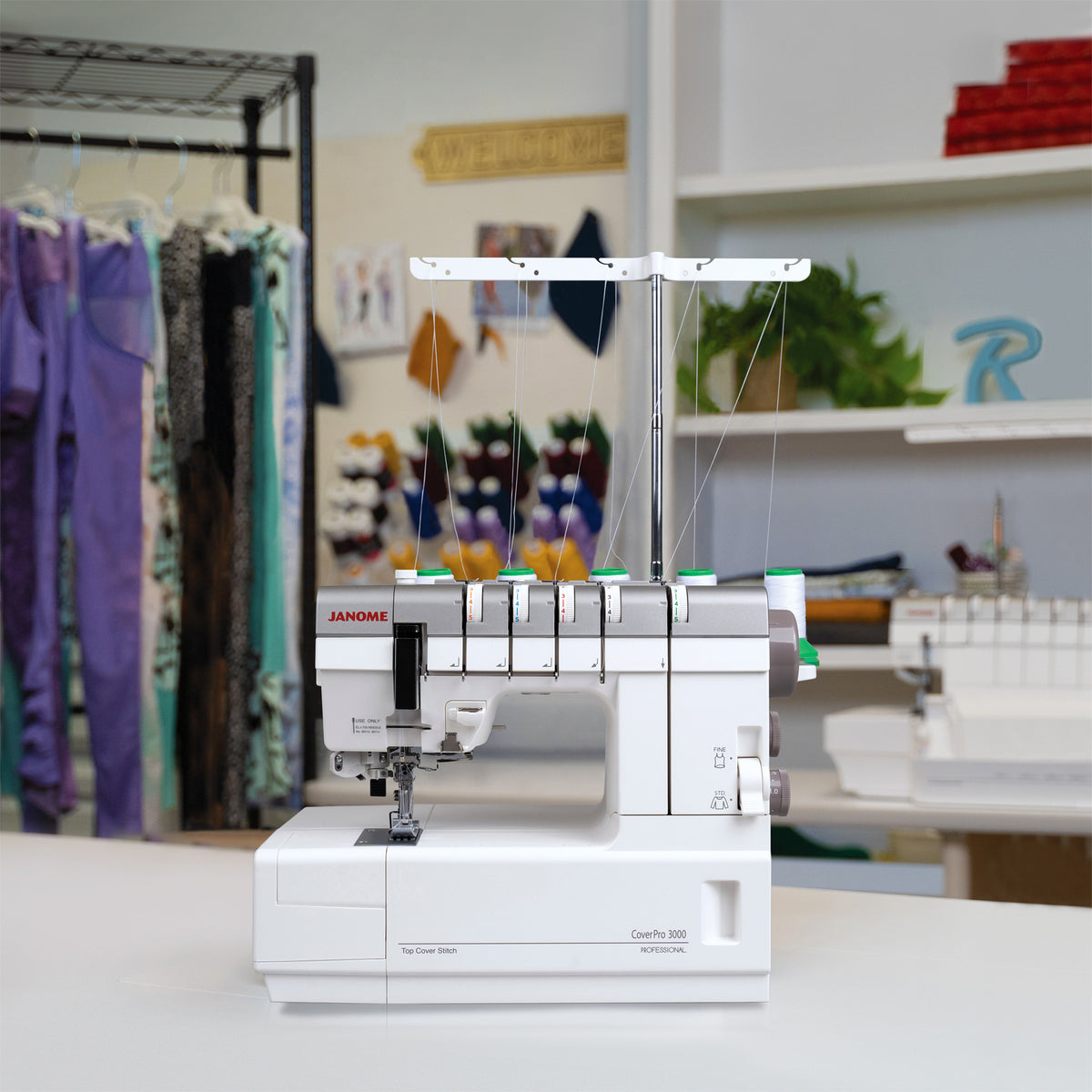 CoverPro 3000 Professional Janome