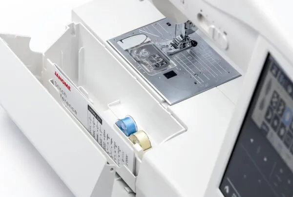 Memory Craft 1000 Sewing/Embroidery Machine Janome