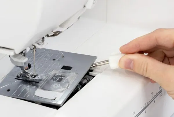 Memory Craft 1000 Sewing/Embroidery Machine Janome