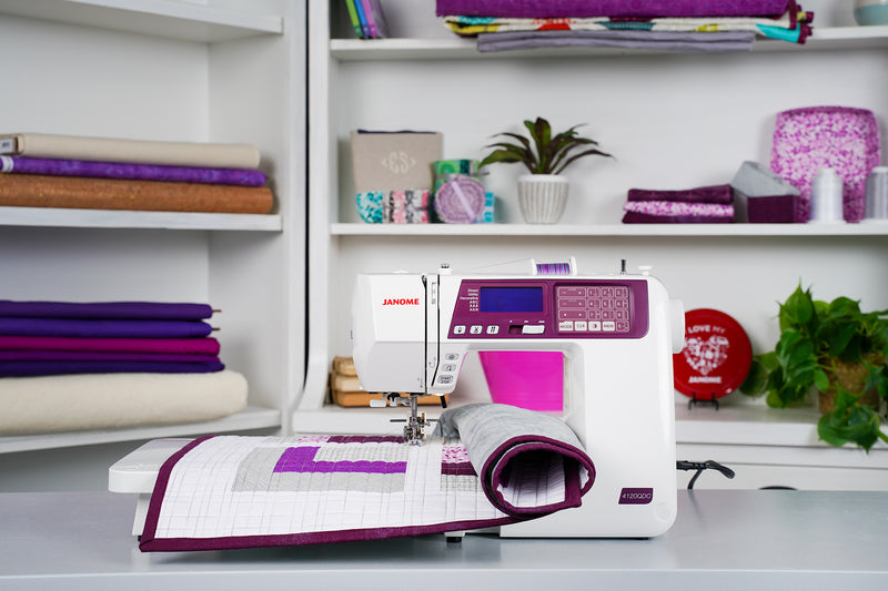 Janome 4120QDC-G