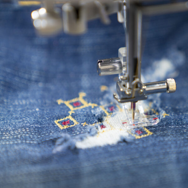 Janome Memory Craft 9850 LE