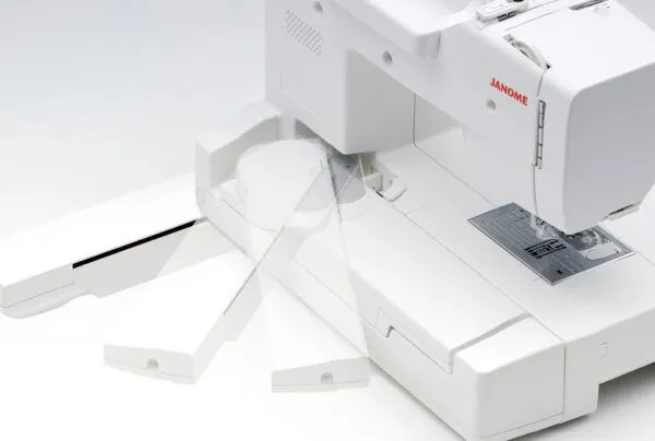 Janome Memory Craft 1000 Sewing/Embroidery Machine
