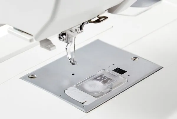 Janome Memory Craft 100E Embroidery Machine