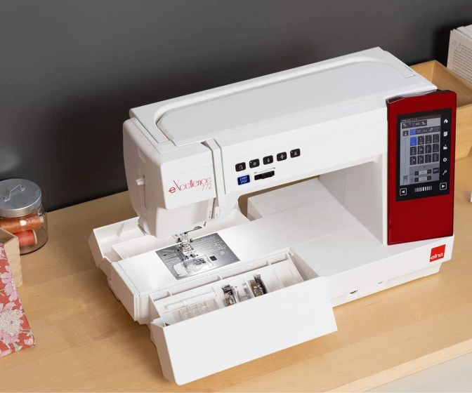 Elna eXcellence 772 Quilting Machine Elna